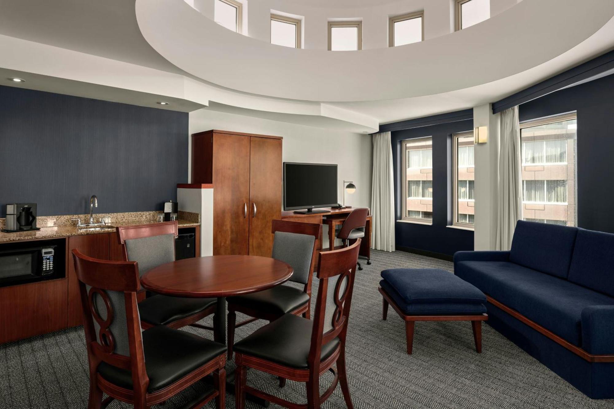 Courtyard By Marriott Halifax Downtown Hotel Exterior foto