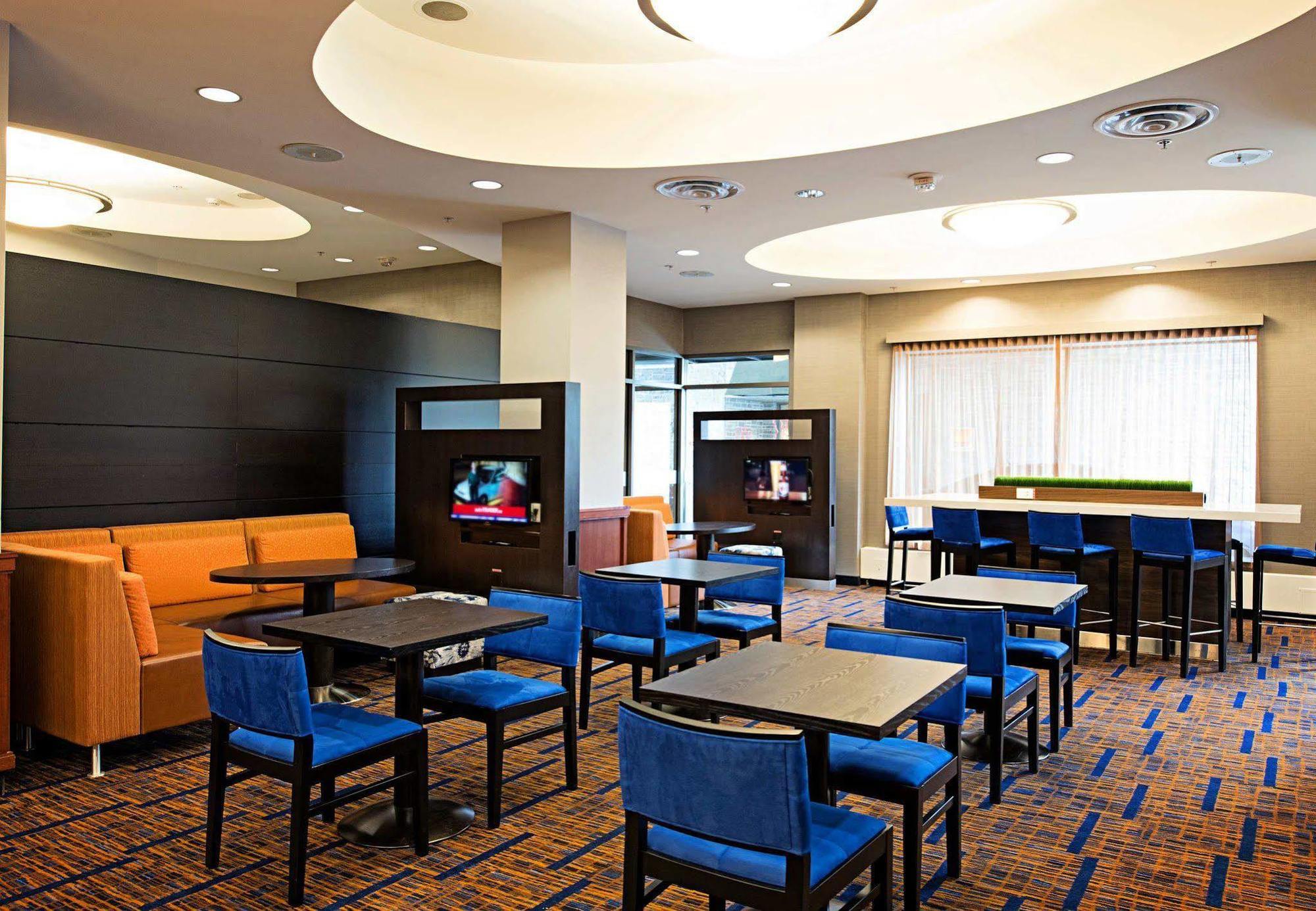 Courtyard By Marriott Halifax Downtown Hotel Exterior foto