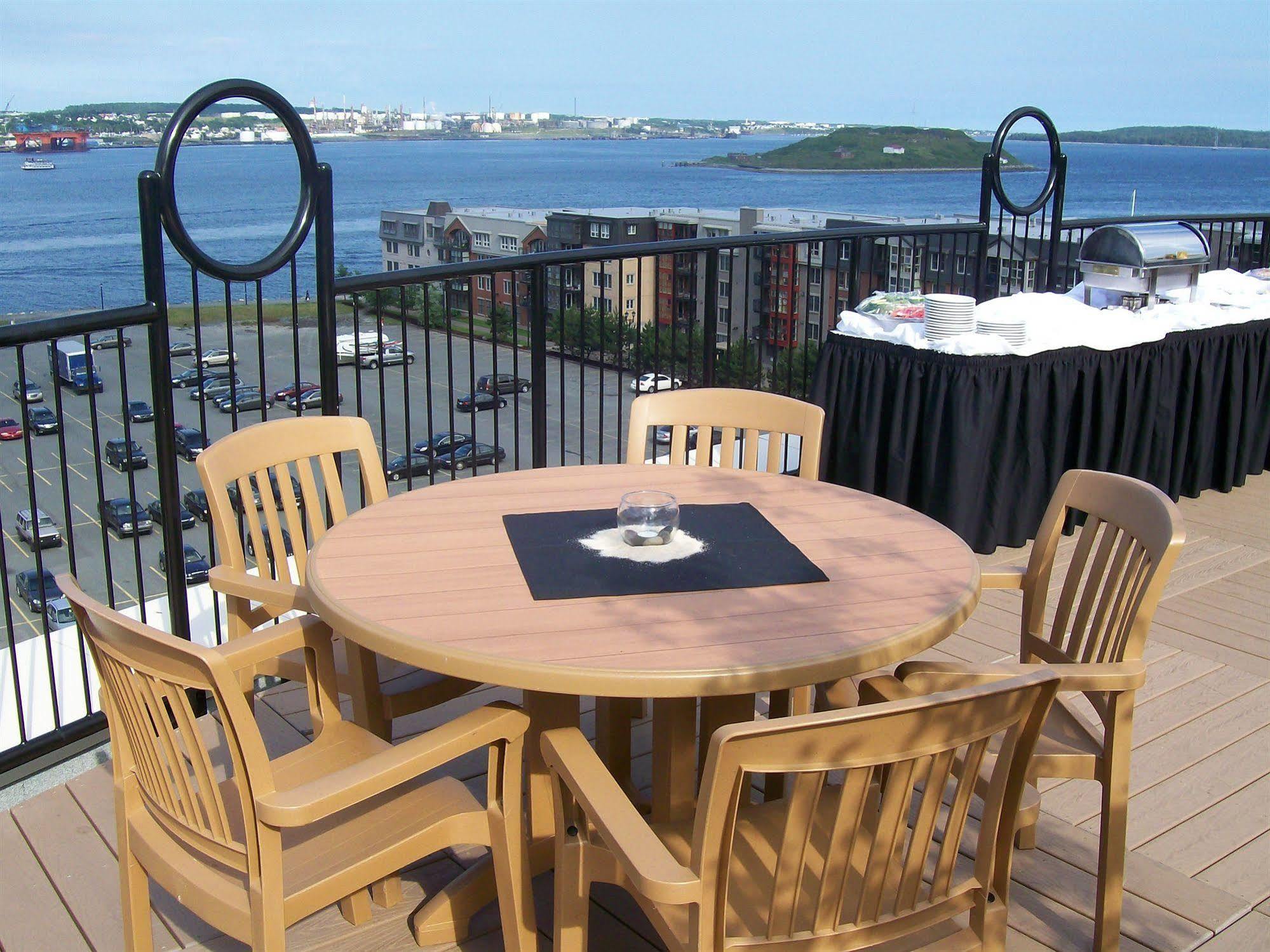 Courtyard By Marriott Halifax Downtown Hotel Exterior foto